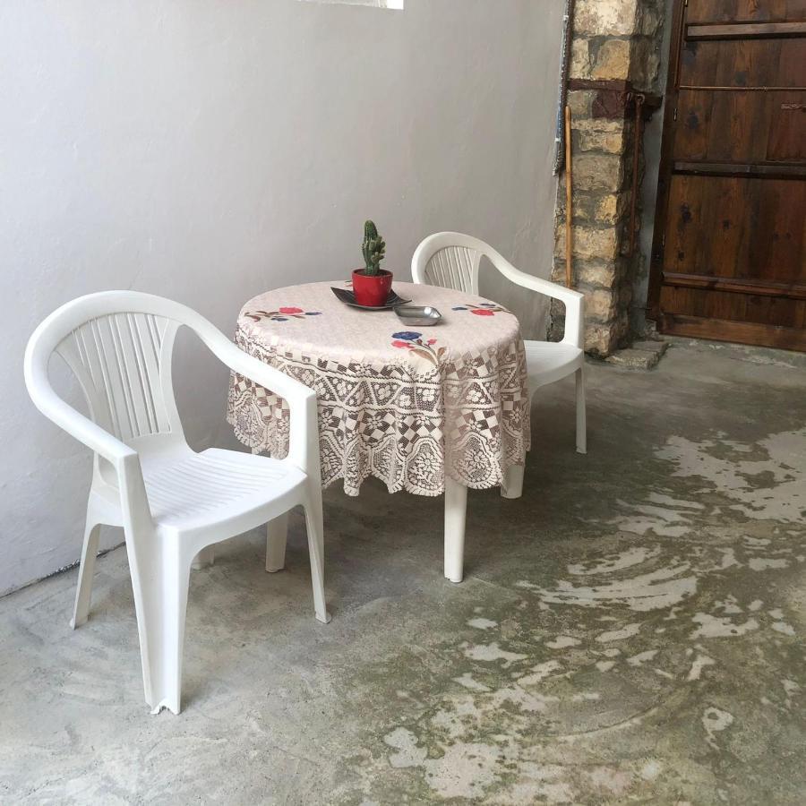 Guest House Anastas Berat Ngoại thất bức ảnh